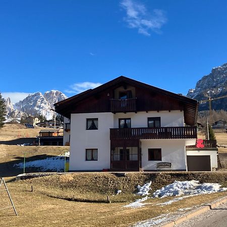 Ciasa Nonna Bon Bon Hotel Кортина д'Ампецо Екстериор снимка